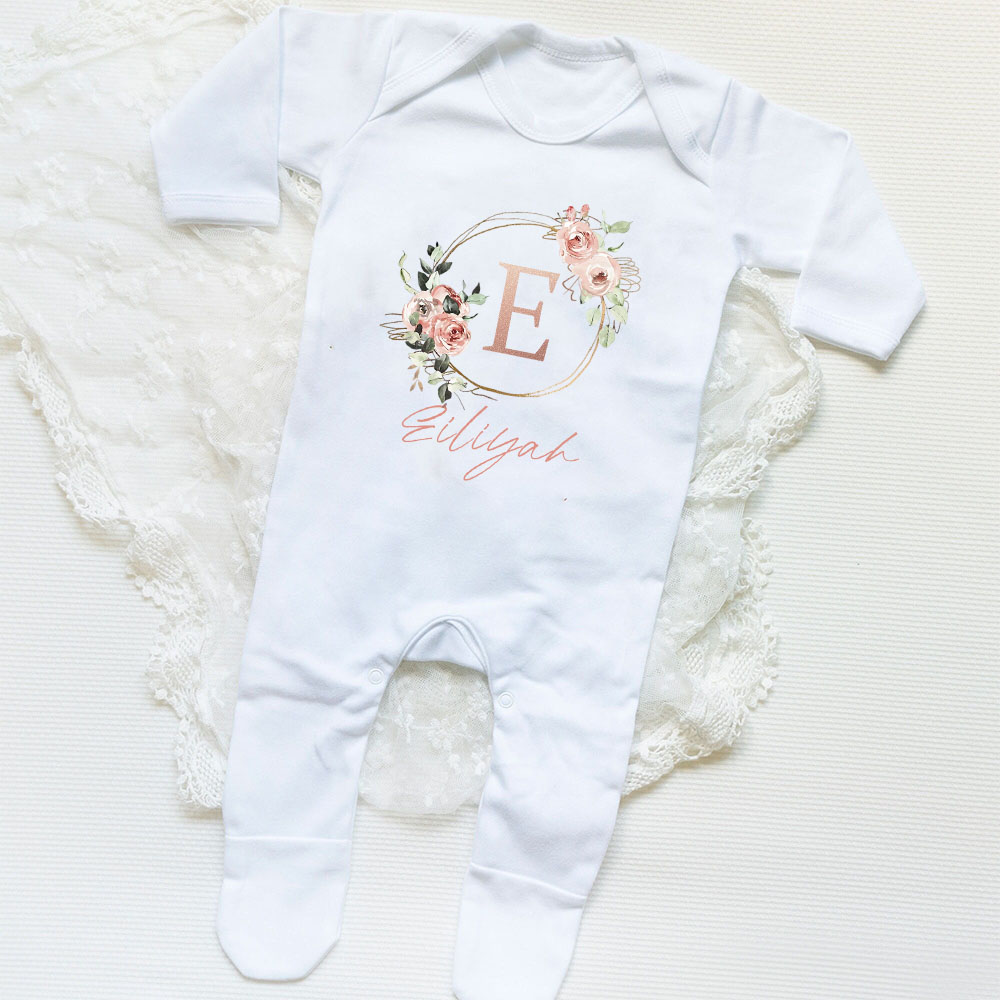 Pijama personalizado para bebê - Baby Clothing Names avaliação e preço